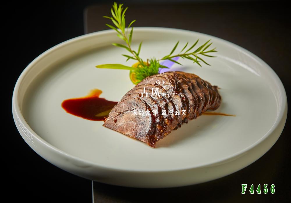 F4456自(zì)制(zhì)紅(hóng)酒醬牛肉 五香牛肉